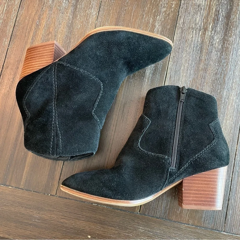 Aldo Women's Marecchia Black Suede Block Heel Ankle Boots Size 6.5